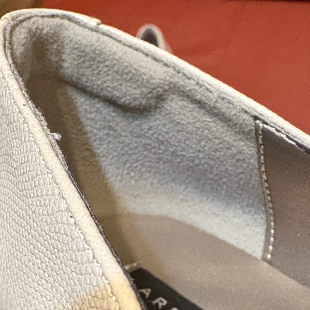 Array Cream Textured Loafers - Picture 6 of 14